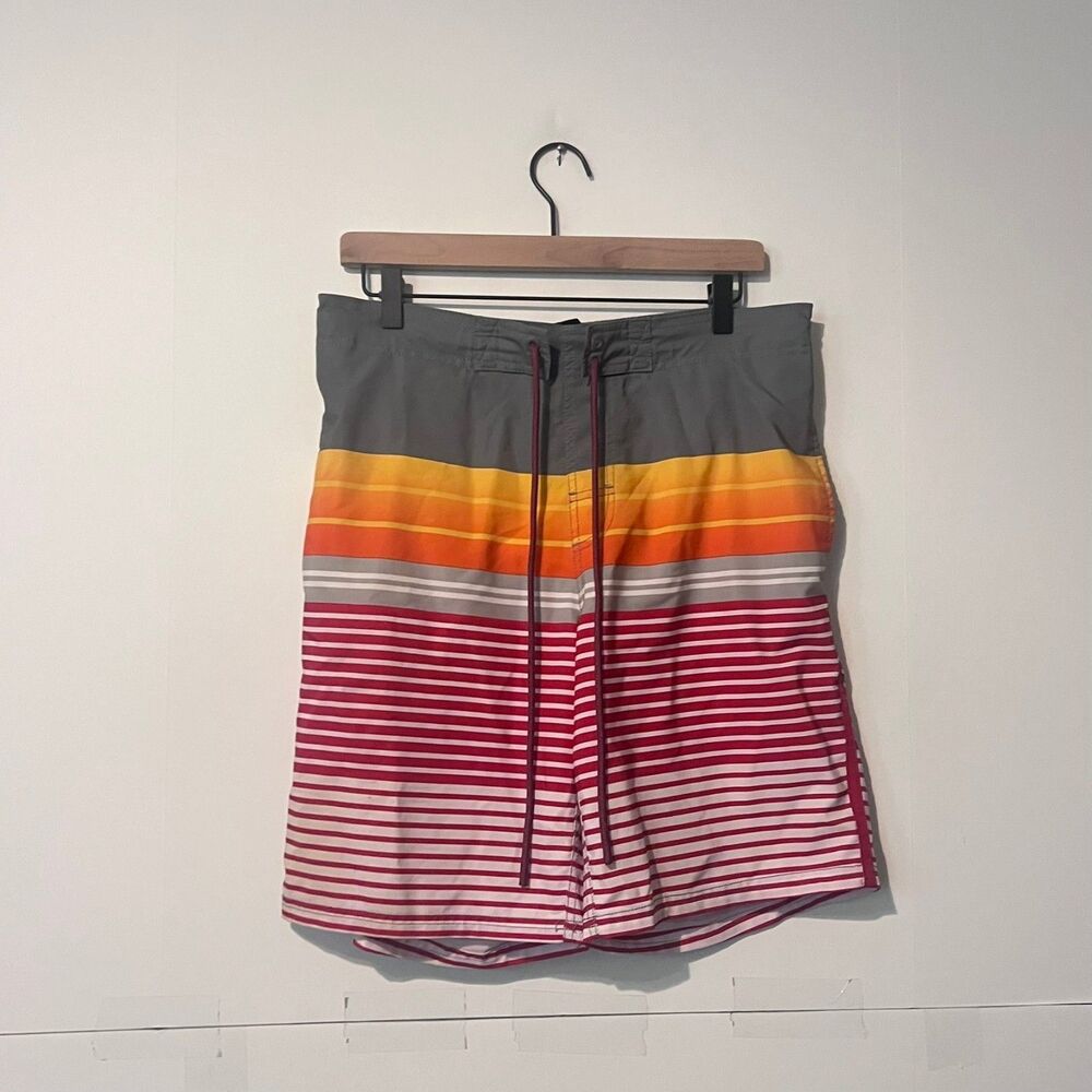 George Mens Board Shorts Size M (32-34) Multicolor Striped Casual Bermuda Trunks